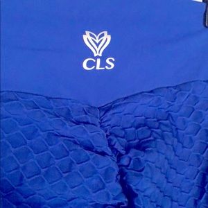 CLS butt lift leggings
